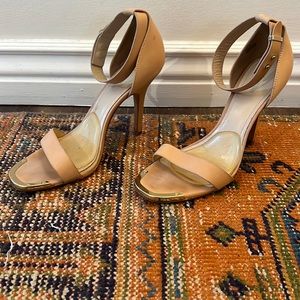 Pour la Victoire high heels with ankle strap